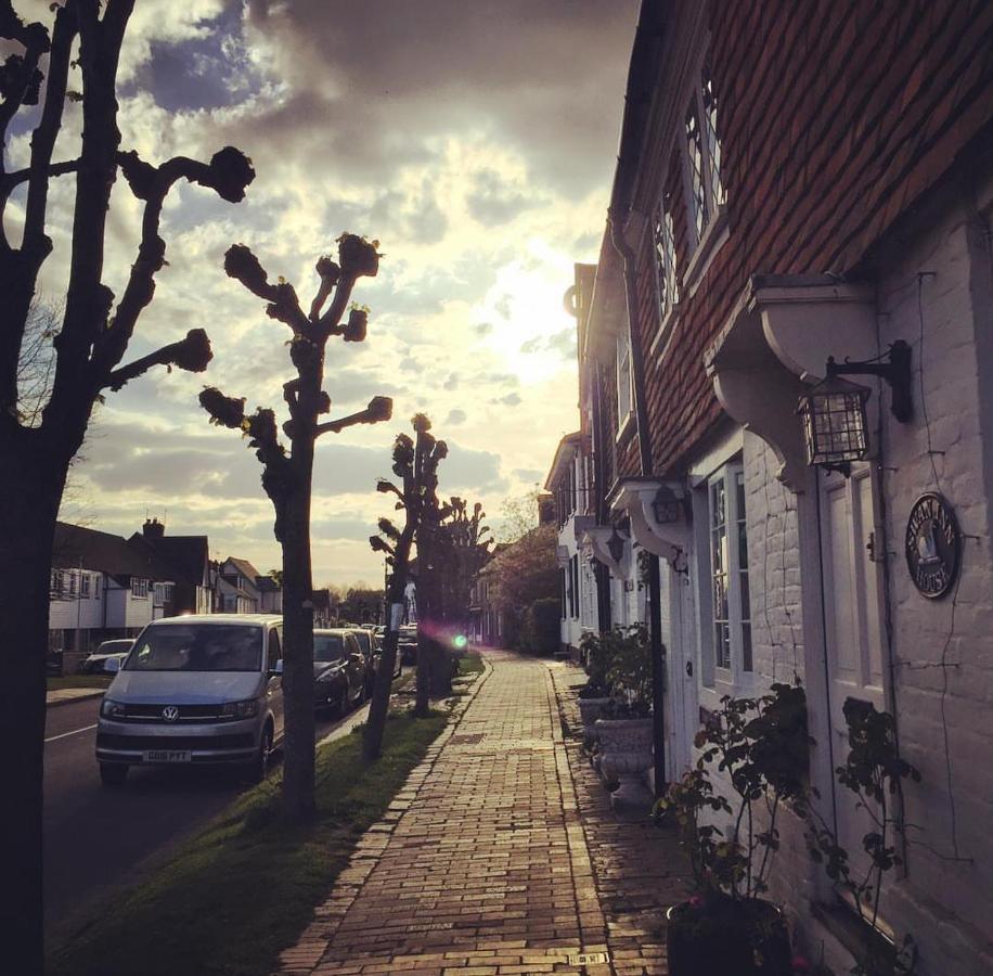 Court Barn Cottage B&B 버워시 외부 사진