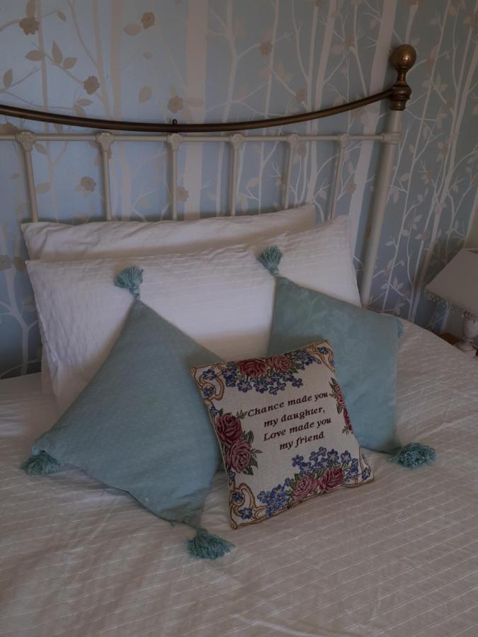 Court Barn Cottage B&B 버워시 외부 사진